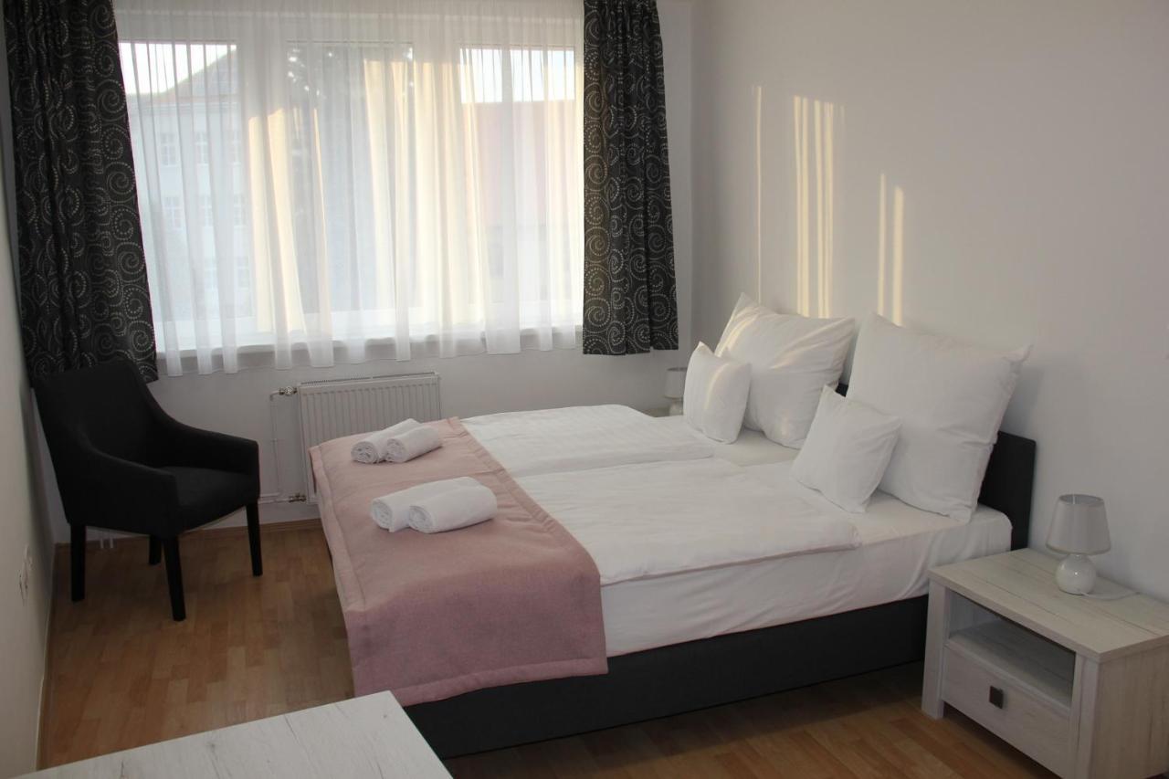 Harangtorony Szálló Kőszeg Exterior foto