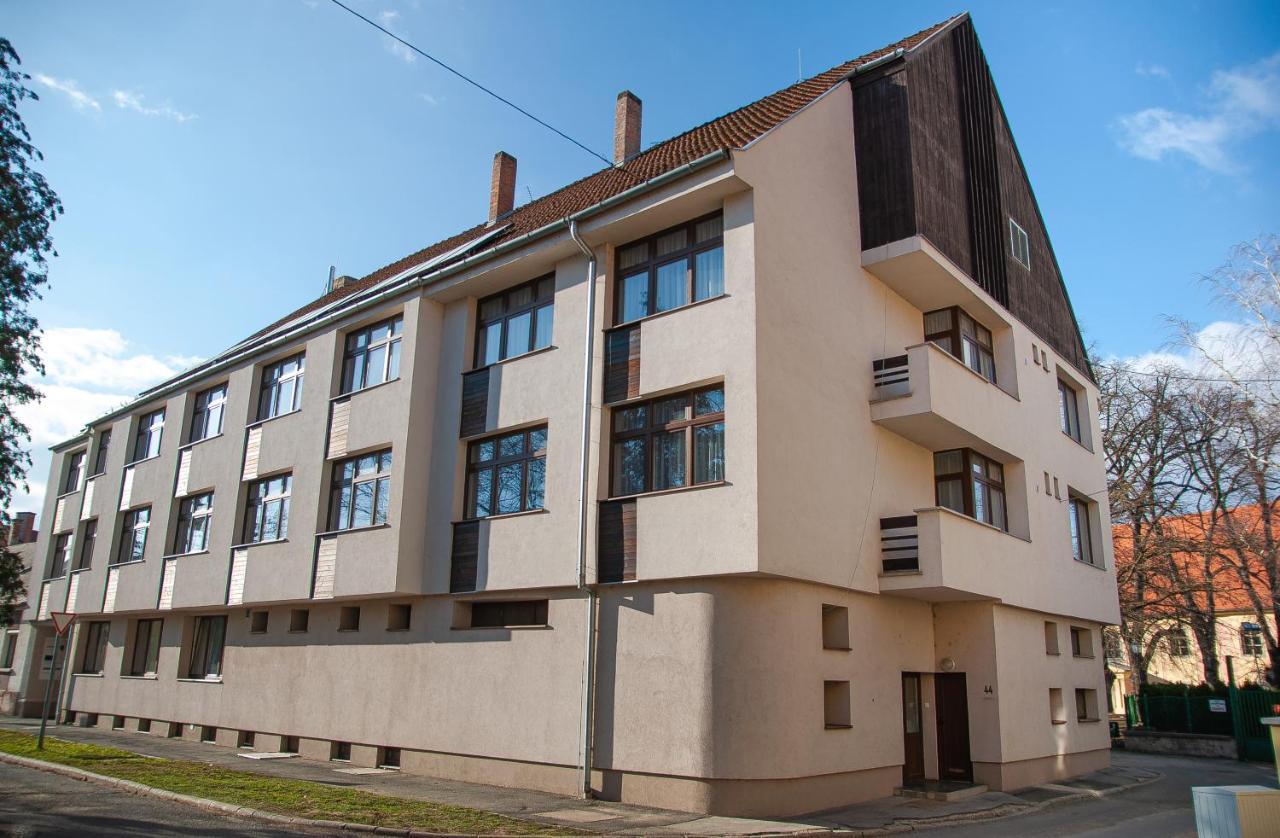 Harangtorony Szálló Kőszeg Exterior foto