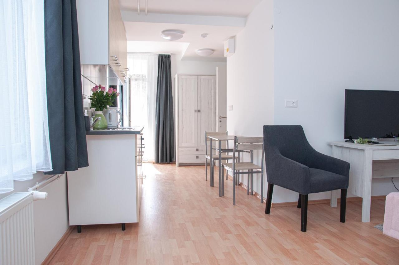 Harangtorony Szálló Kőszeg Exterior foto