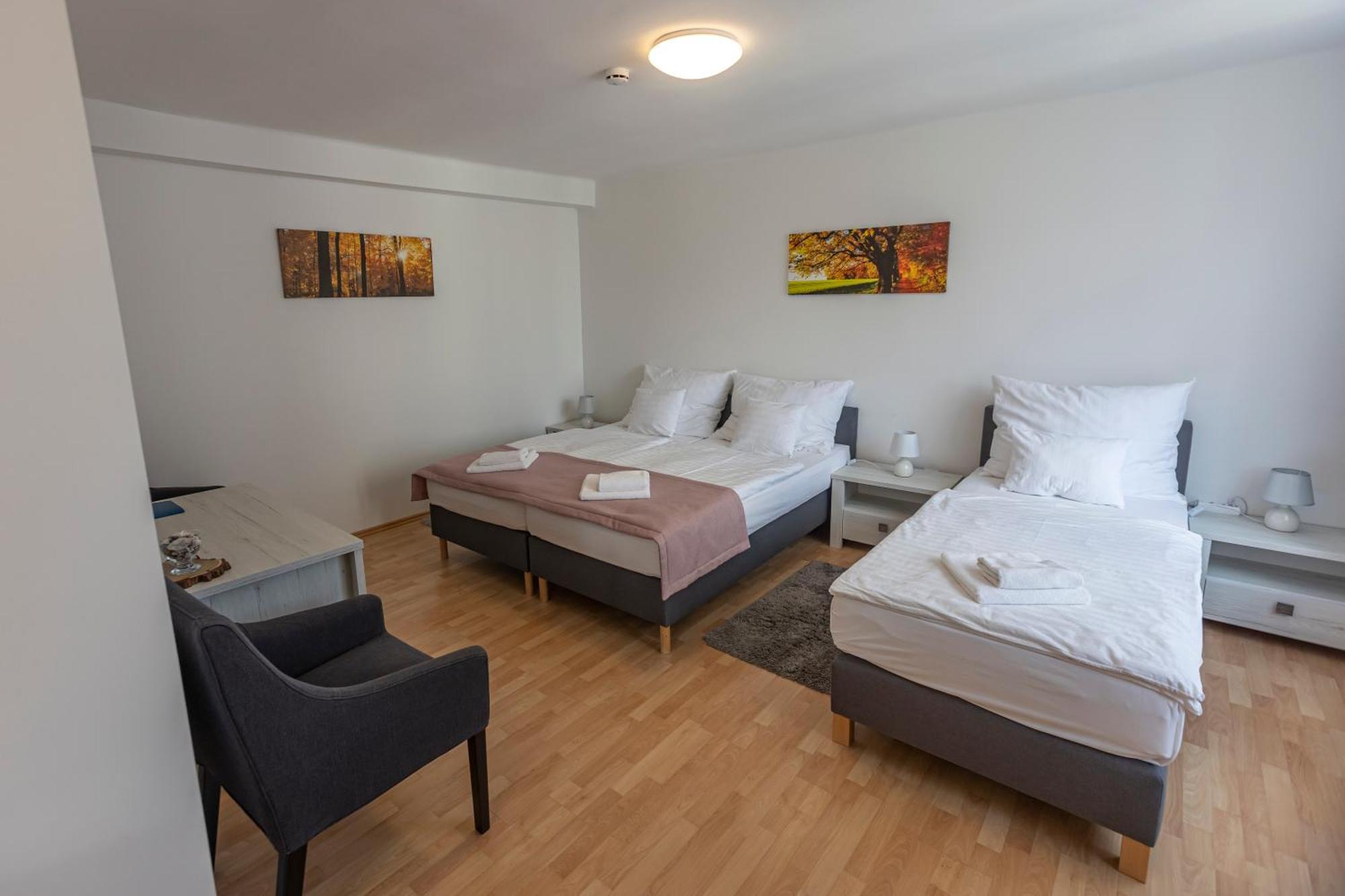 Harangtorony Szálló Kőszeg Exterior foto