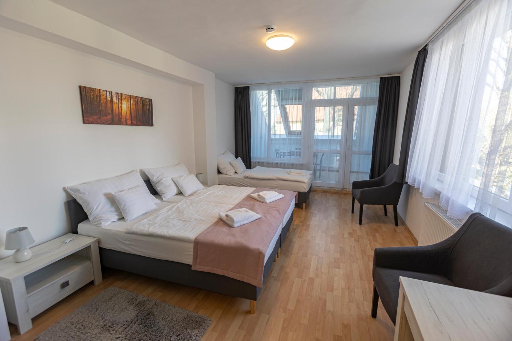 Harangtorony Szálló Kőszeg Exterior foto